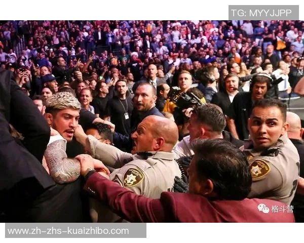 嘴炮与小鹰的巅峰对决谁能在UFC赛场上笑到最后