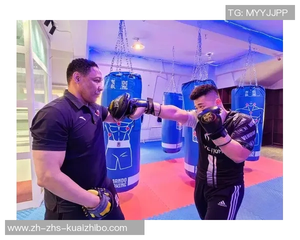 拳击与搏击的全面对比分析谁才是格斗界的王者之争